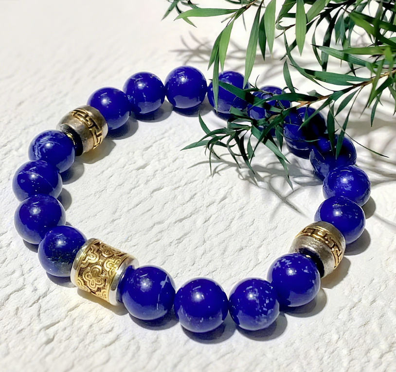 D98 Bead Bracelet: Jade Pattern of Auspicious Green