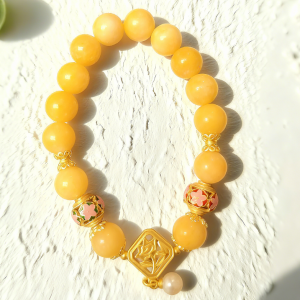 D84 Bead Bracelet: Ninth Cycle Glowing Pearl